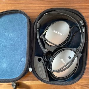 Bose QC 25 with microphone